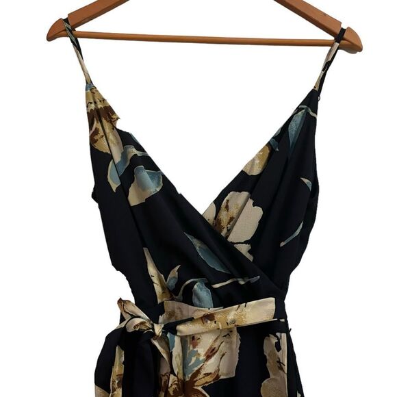 Revolve Superdown Dina Floral Adjustable Strap Lightweight Maxi Dress Size Small - Picture 9 of 12